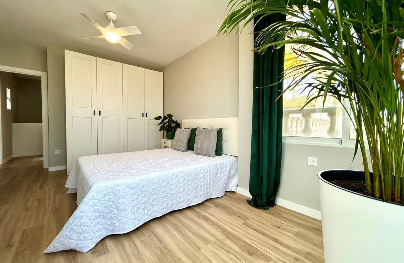 Rynek wtórny - Szeregowiec - Orihuela - Urbanización Perla del Mar