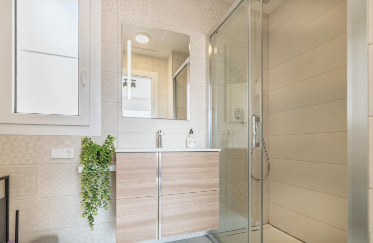 Resale - Quad - Torrevieja - Aguas Nuevas