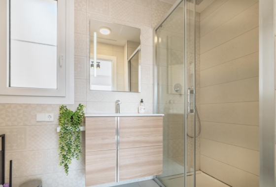 Resale - Quad - Torrevieja - Aguas Nuevas