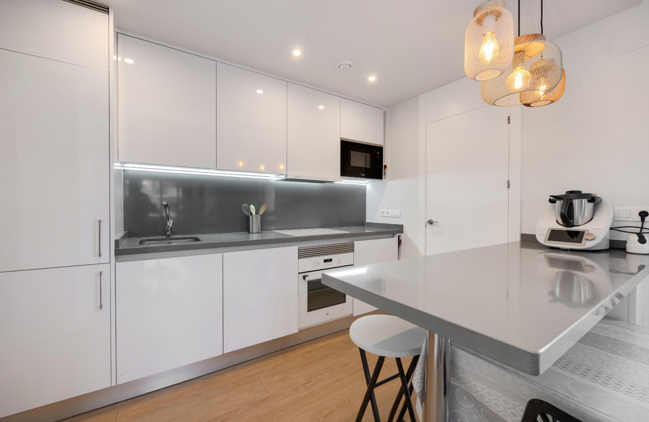 Rynek wtórny - Apartament - Orihuela Costa - Las Filipinas