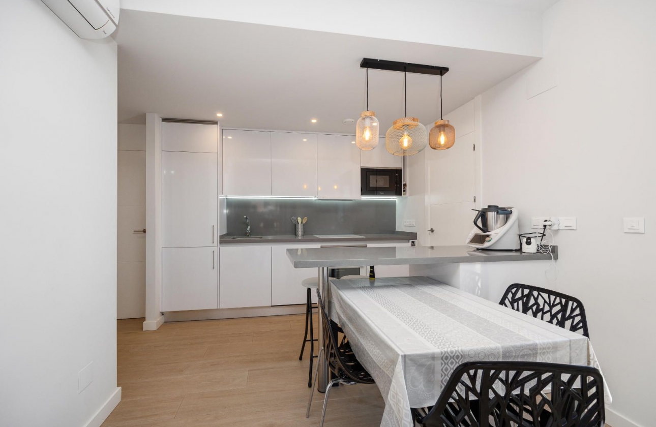 Rynek wtórny - Apartament - Orihuela Costa - Las Filipinas