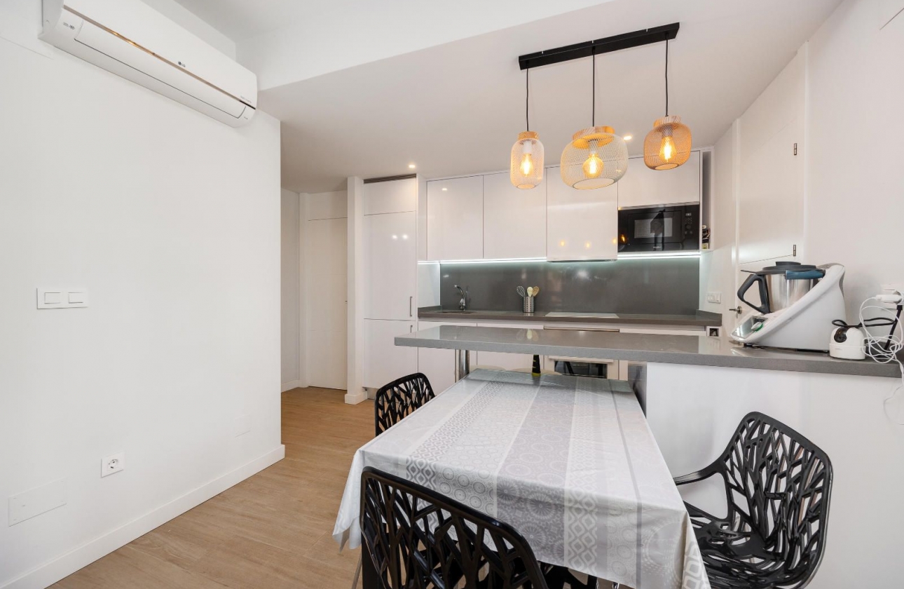 Rynek wtórny - Apartament - Orihuela Costa - Las Filipinas