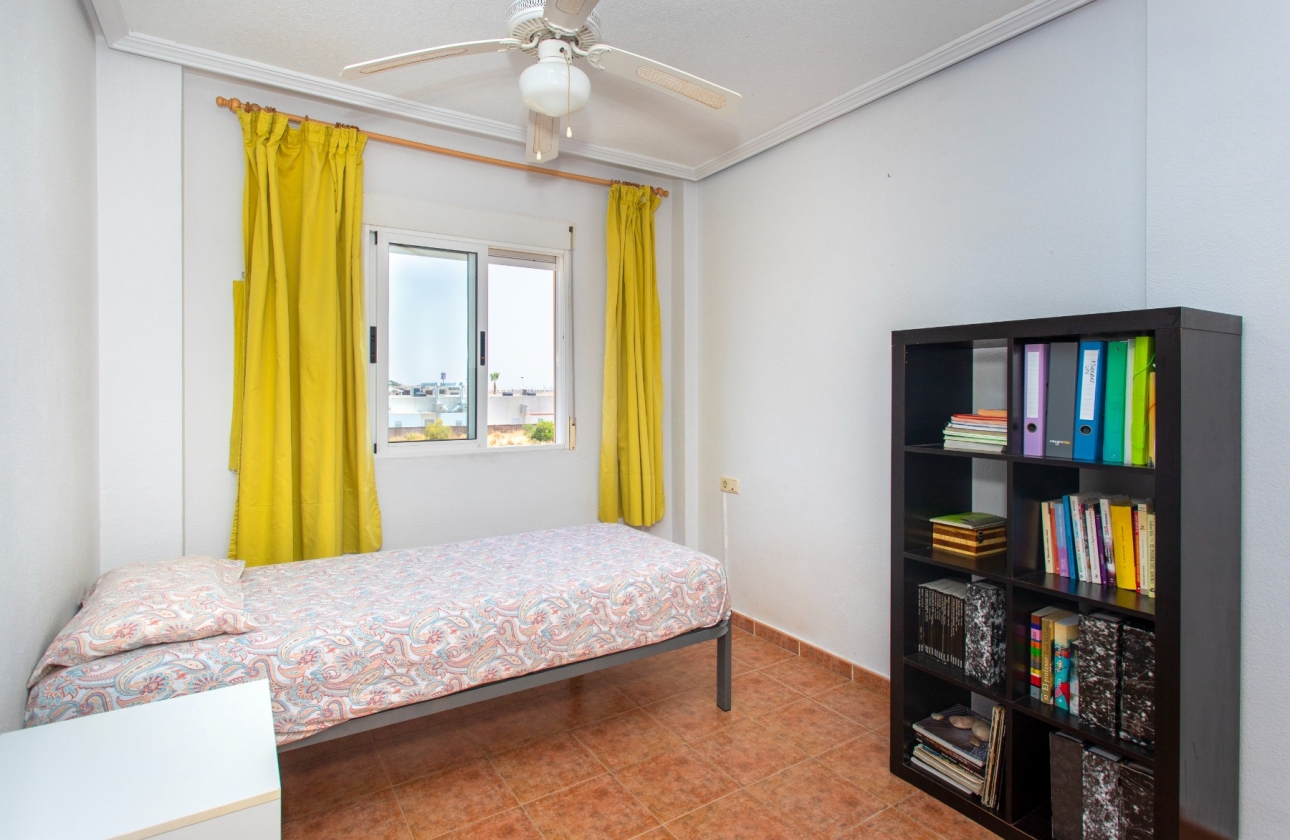 Resale - Bungalow - Orihuela Costa