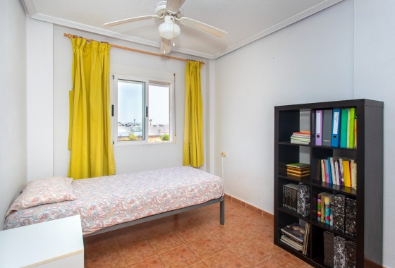 Resale - Bungalow - Orihuela Costa