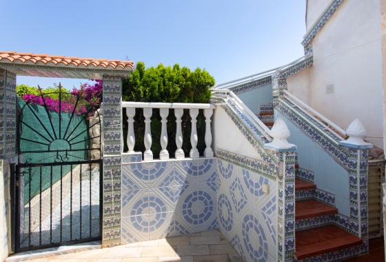 Resale - Bungalow - Orihuela Costa
