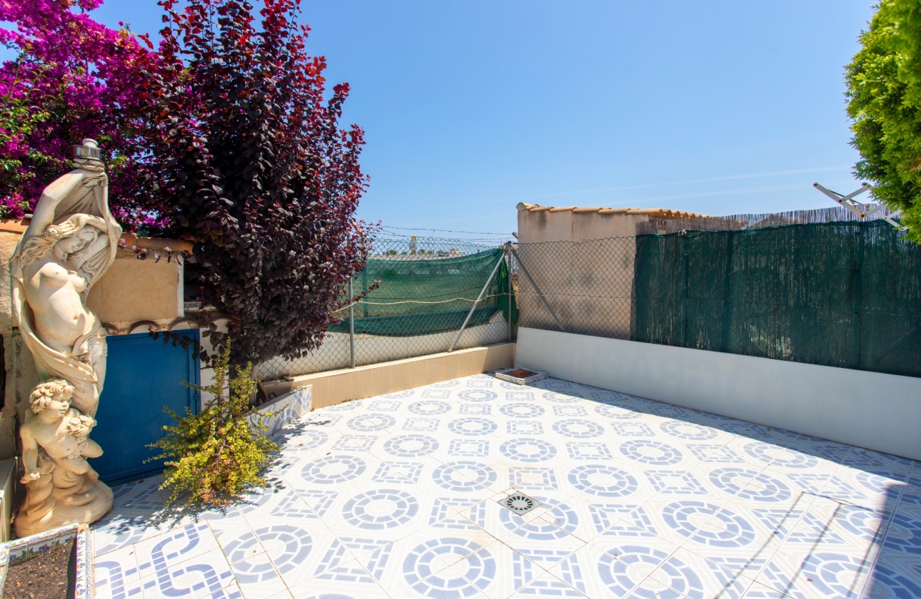 Resale - Bungalow - Orihuela Costa
