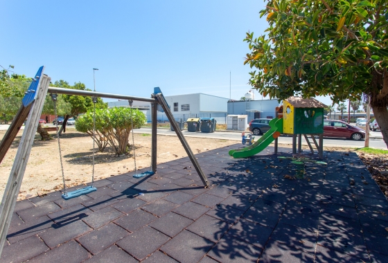 Resale - Bungalow - Orihuela Costa