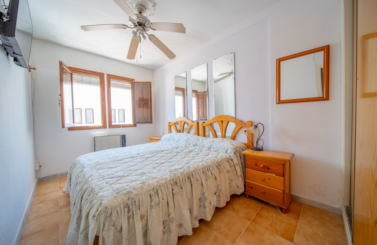 Rynek wtórny - Szeregowiec - Torrevieja - La Mata