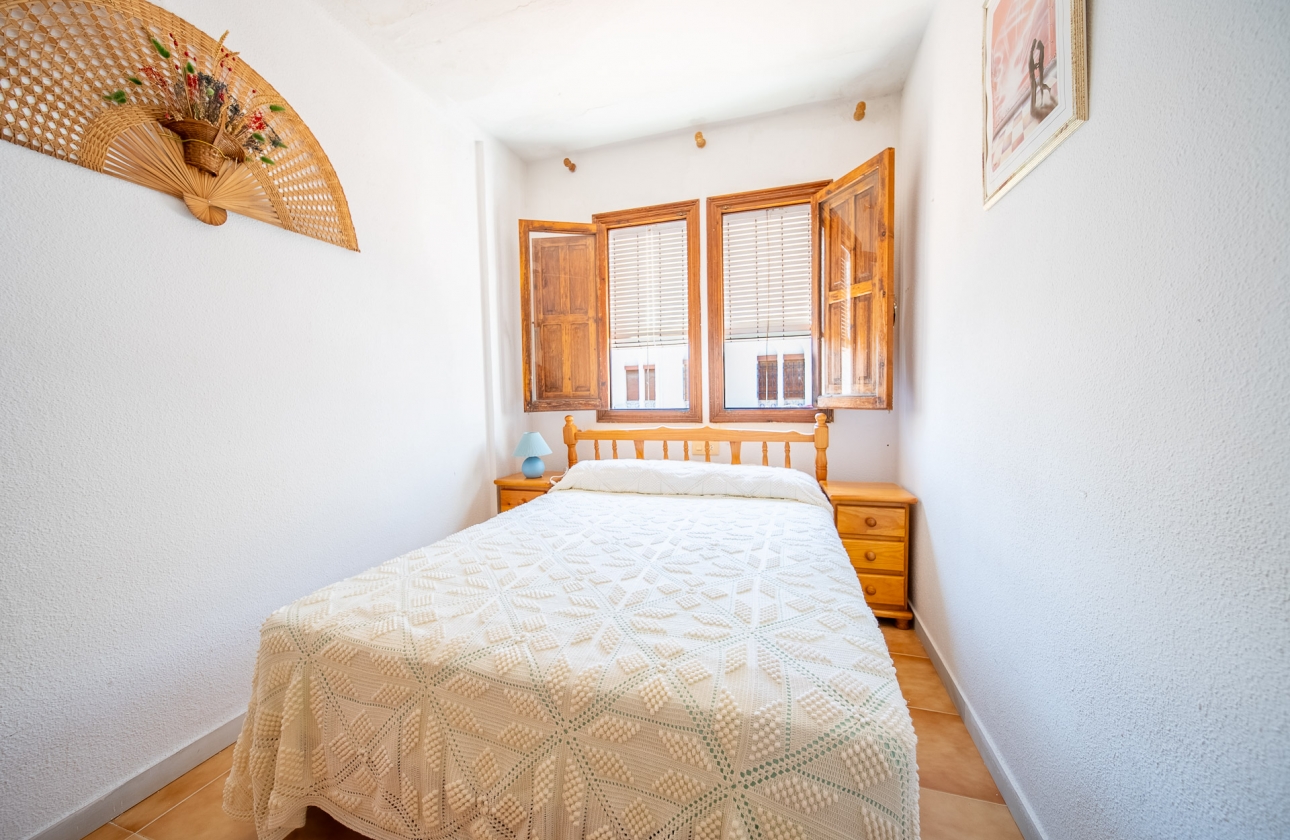 Rynek wtórny - Szeregowiec - Torrevieja - La Mata