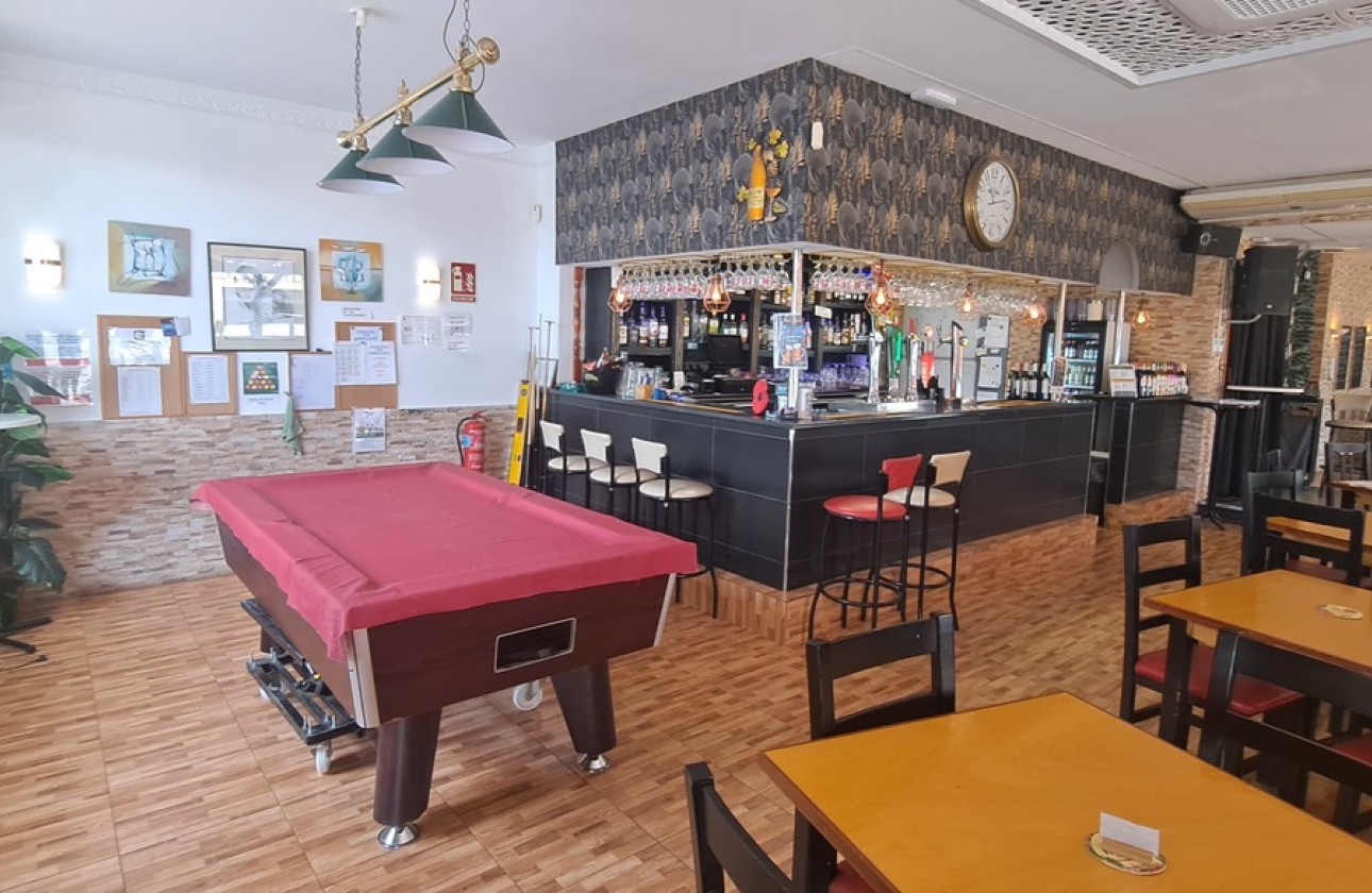 Rynek wtórny - Nieruchomość komercyjna - Orihuela Costa