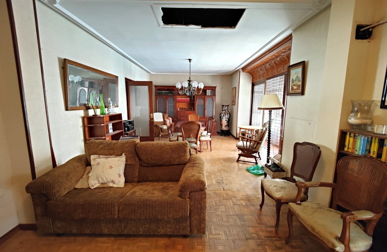 Resale - Apartment - Torrevieja