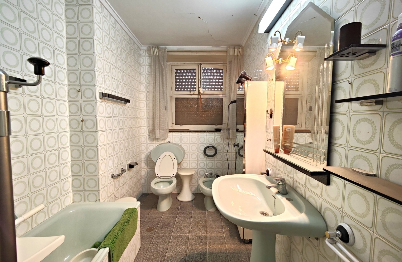 Resale - Apartment - Torrevieja