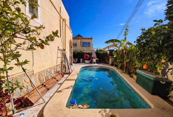 Rynek wtórny - Szeregowiec - San Miguel de Salinas