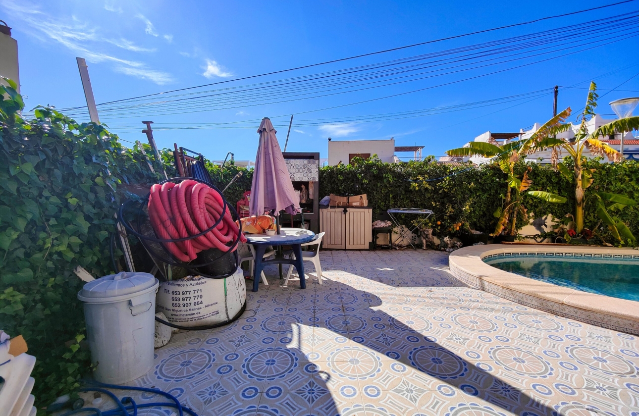 Rynek wtórny - Szeregowiec - San Miguel de Salinas