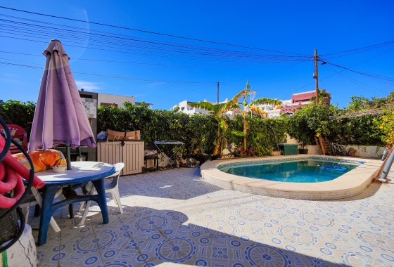 Rynek wtórny - Szeregowiec - San Miguel de Salinas