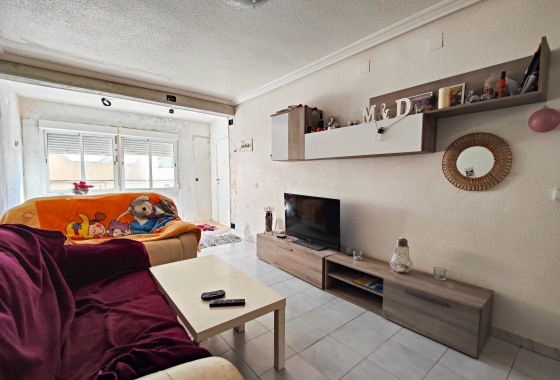 Rynek wtórny - Szeregowiec - San Miguel de Salinas