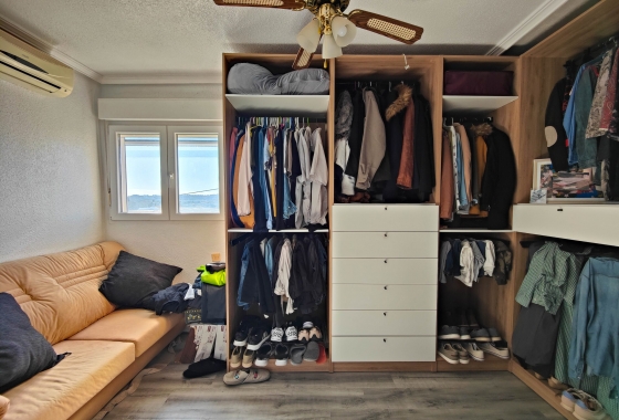 Rynek wtórny - Szeregowiec - San Miguel de Salinas