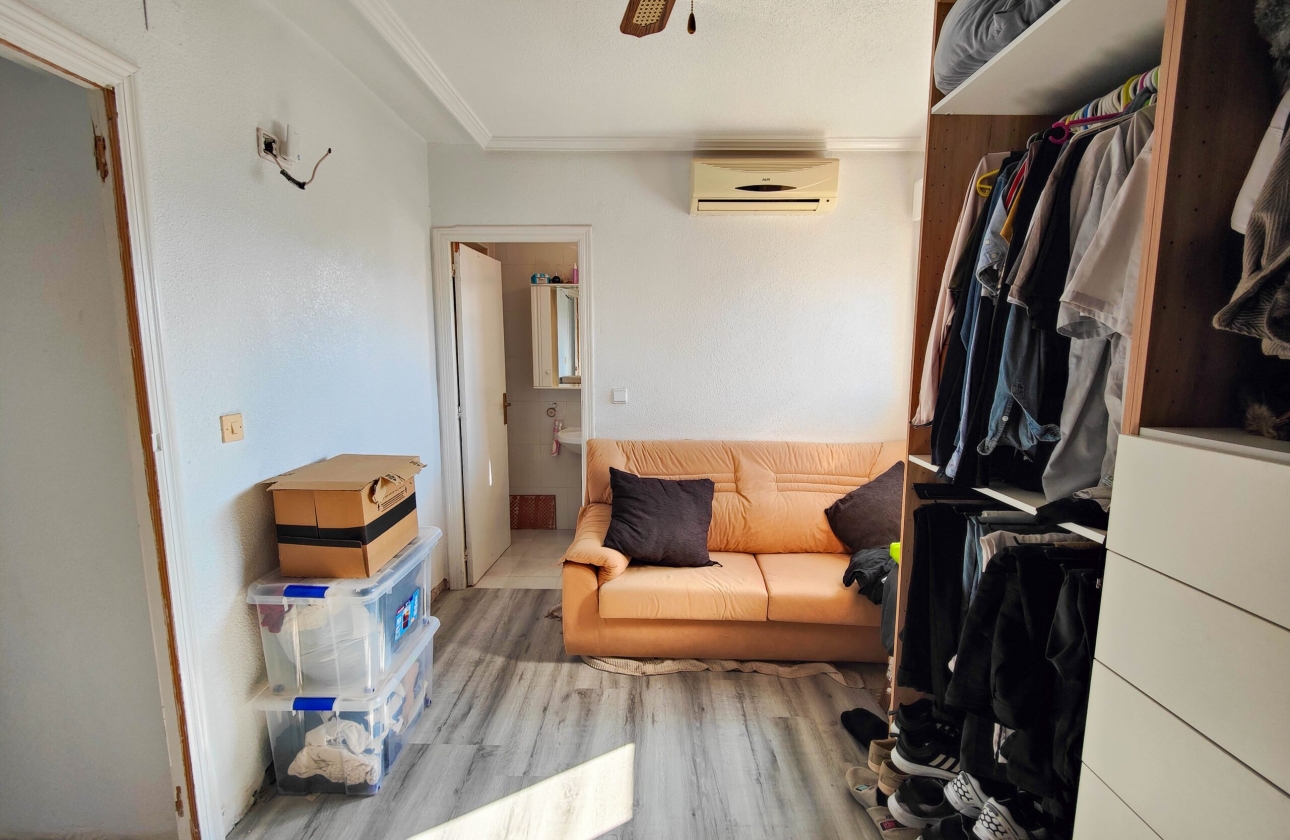 Rynek wtórny - Szeregowiec - San Miguel de Salinas