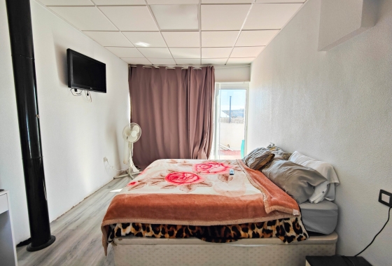 Rynek wtórny - Szeregowiec - San Miguel de Salinas