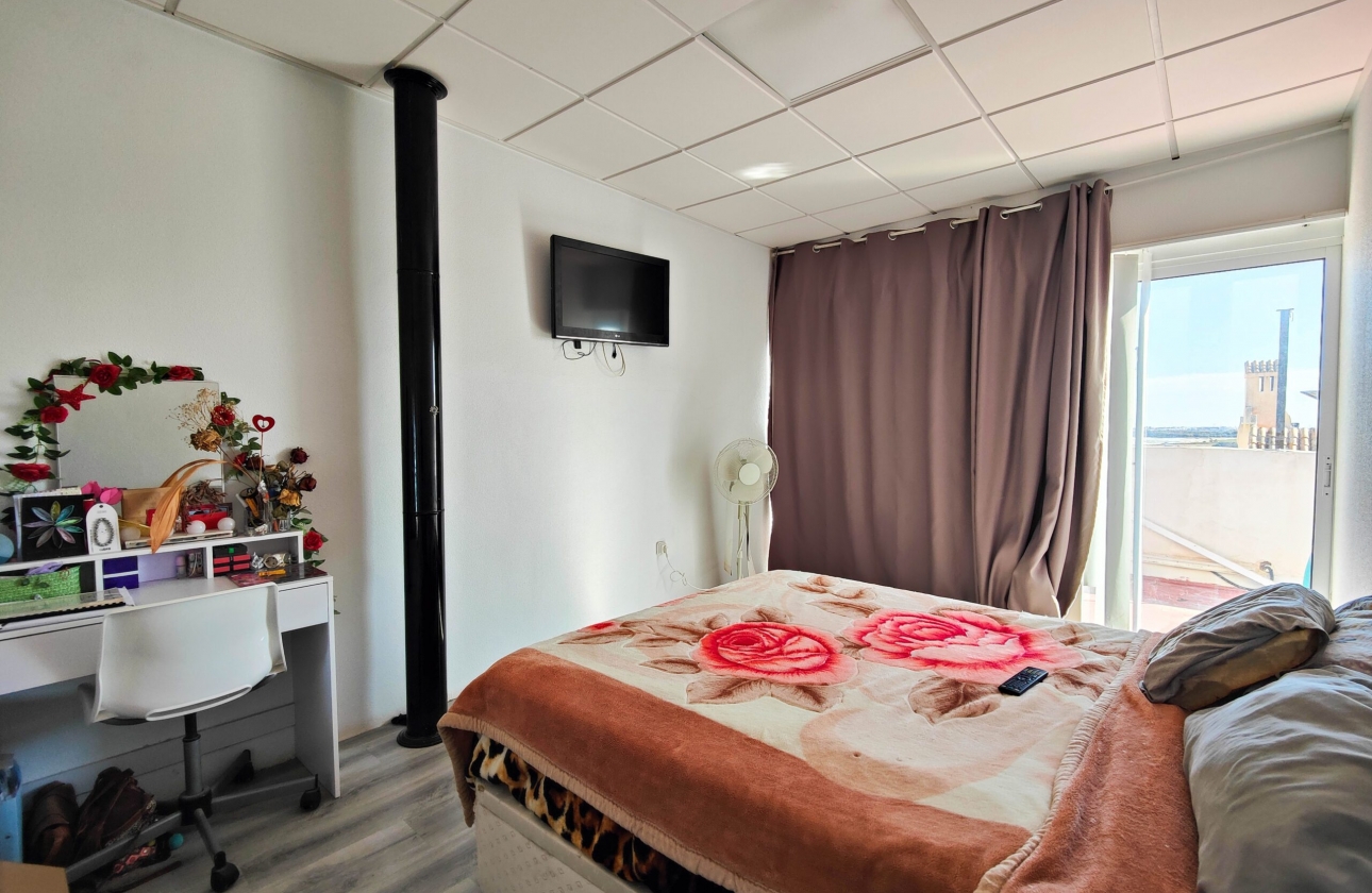 Rynek wtórny - Szeregowiec - San Miguel de Salinas