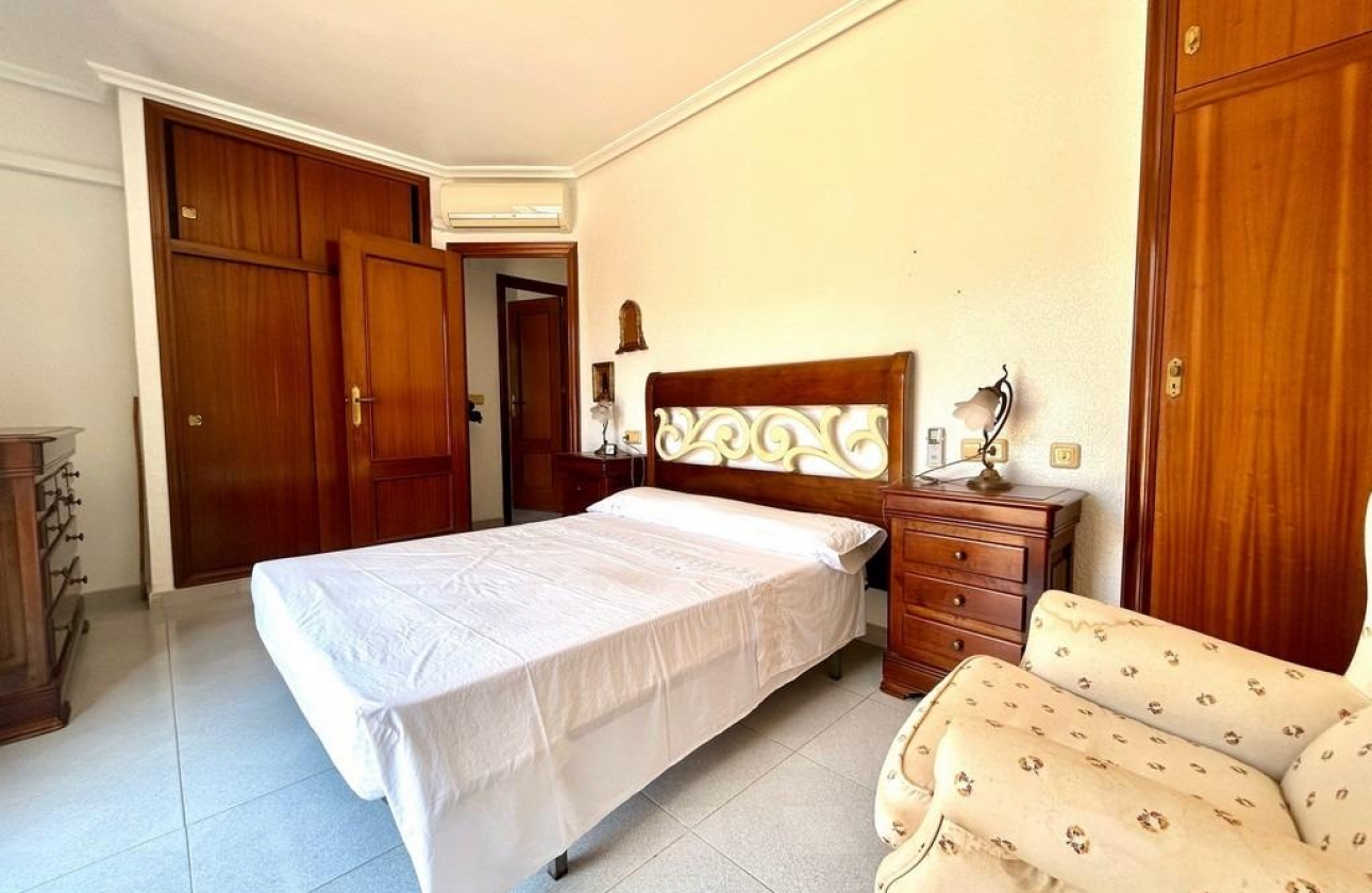 Rynek wtórny - Villa - Orihuela Costa - La Zenia