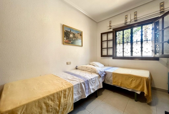 Rynek wtórny - Villa - Orihuela Costa - La Zenia