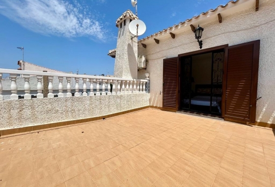 Rynek wtórny - Villa - Orihuela Costa - La Zenia