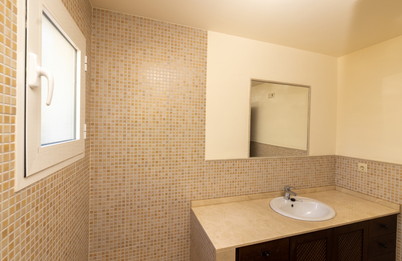 Rynek pierwotny - Szeregowiec - La Nucía - Fuente Alamo