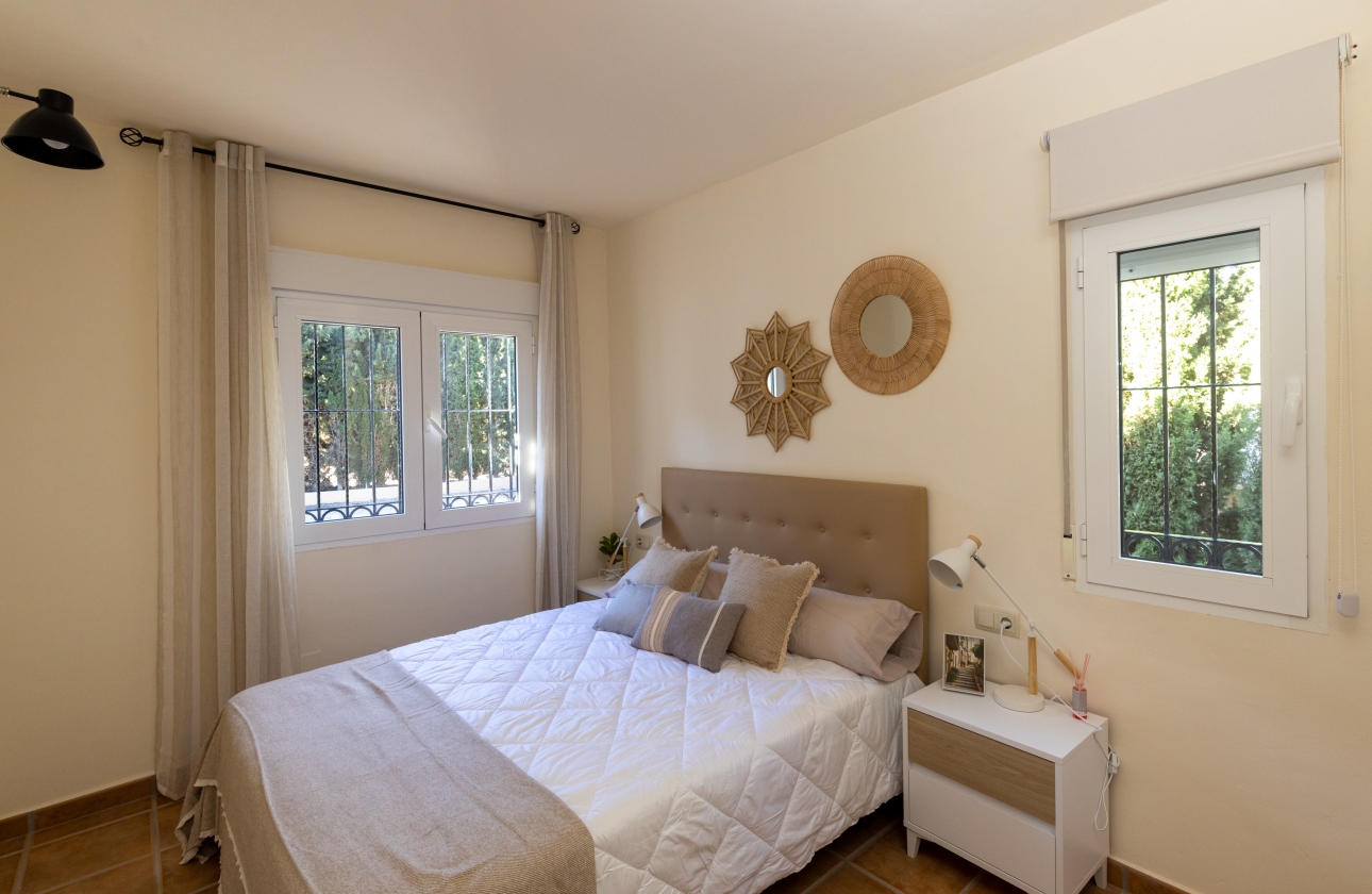 Rynek pierwotny - Szeregowiec - La Nucía - Fuente Alamo