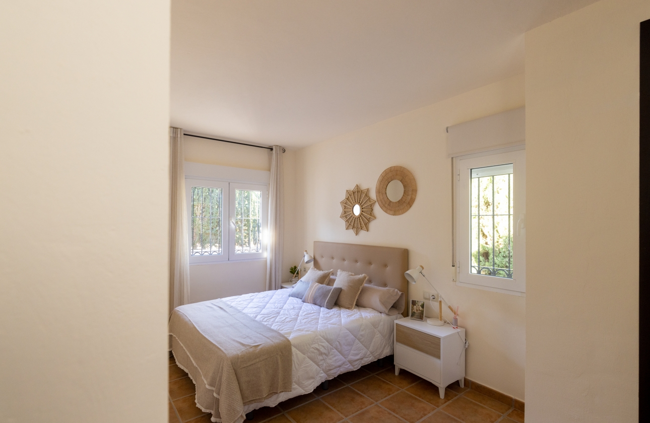 Rynek pierwotny - Szeregowiec - La Nucía - Fuente Alamo