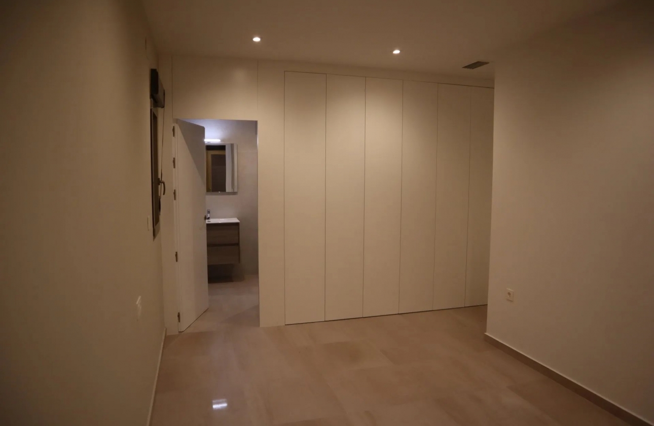 Rynek pierwotny - Detached - Aspe