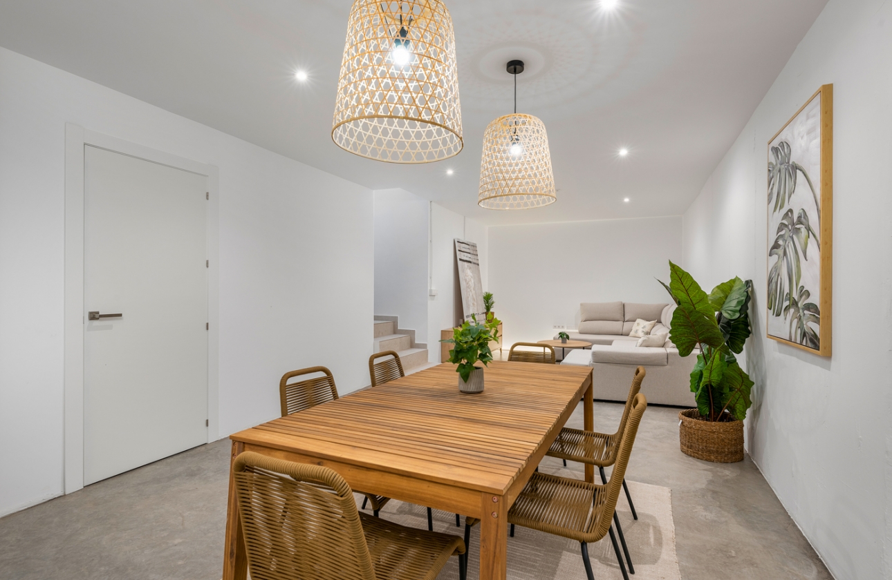 Rynek pierwotny - Detached - Los Alcazares