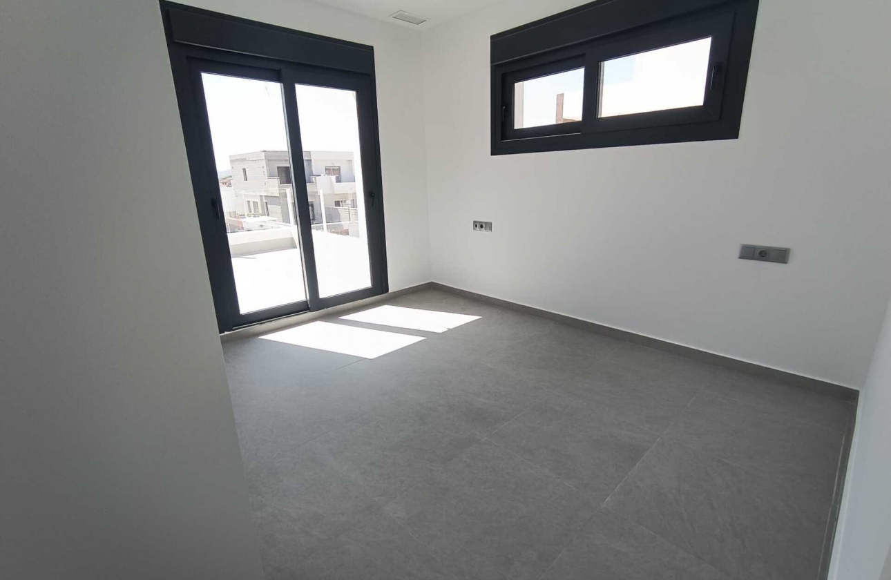 New Build - Detached - Daya Nueva