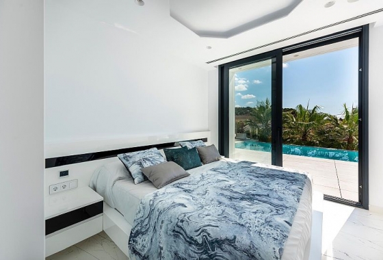 Rynek pierwotny - Villa - Calpe