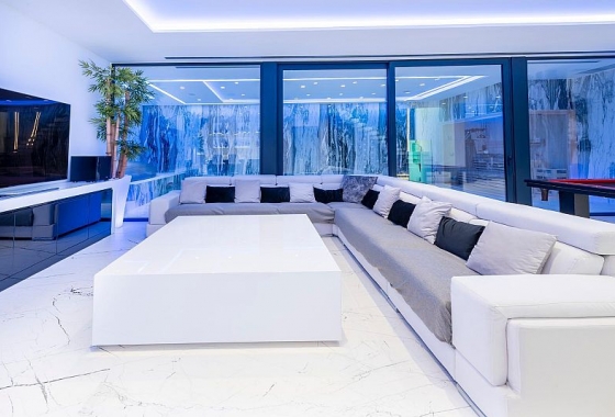 Rynek pierwotny - Villa - Calpe