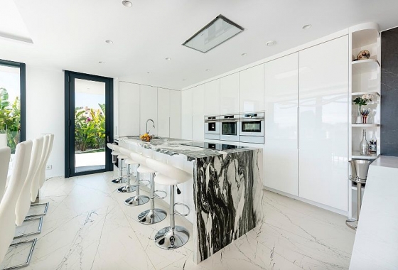 Rynek pierwotny - Villa - Calpe