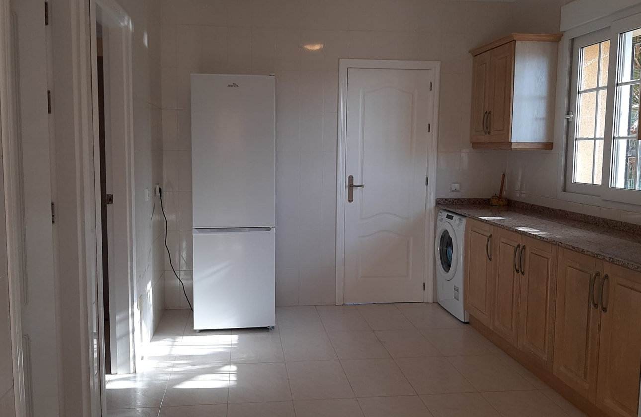 Rynek pierwotny - Szeregowiec - San Javier