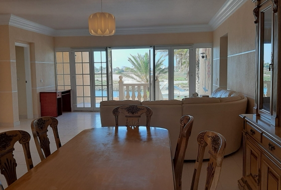 Rynek pierwotny - Szeregowiec - San Javier