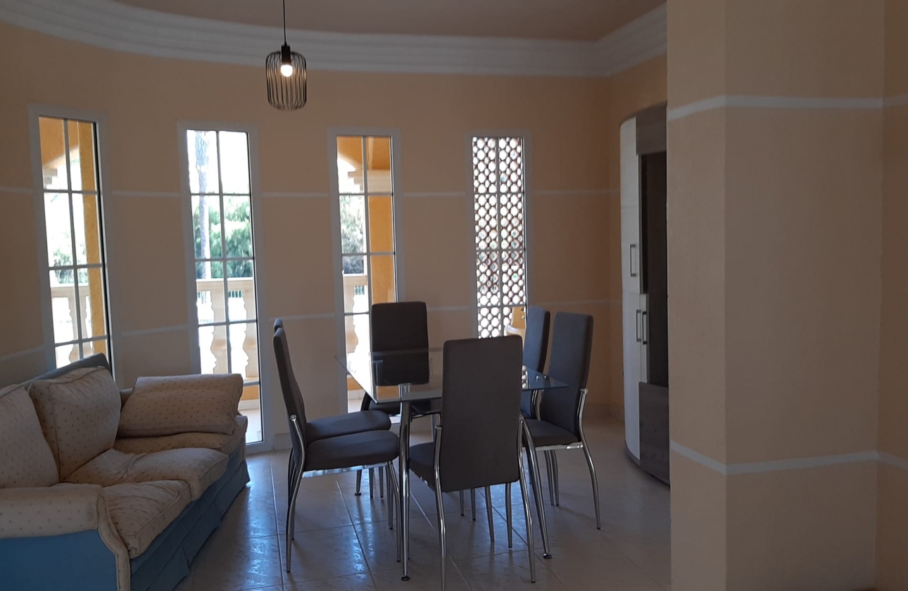 Rynek pierwotny - Szeregowiec - San Javier