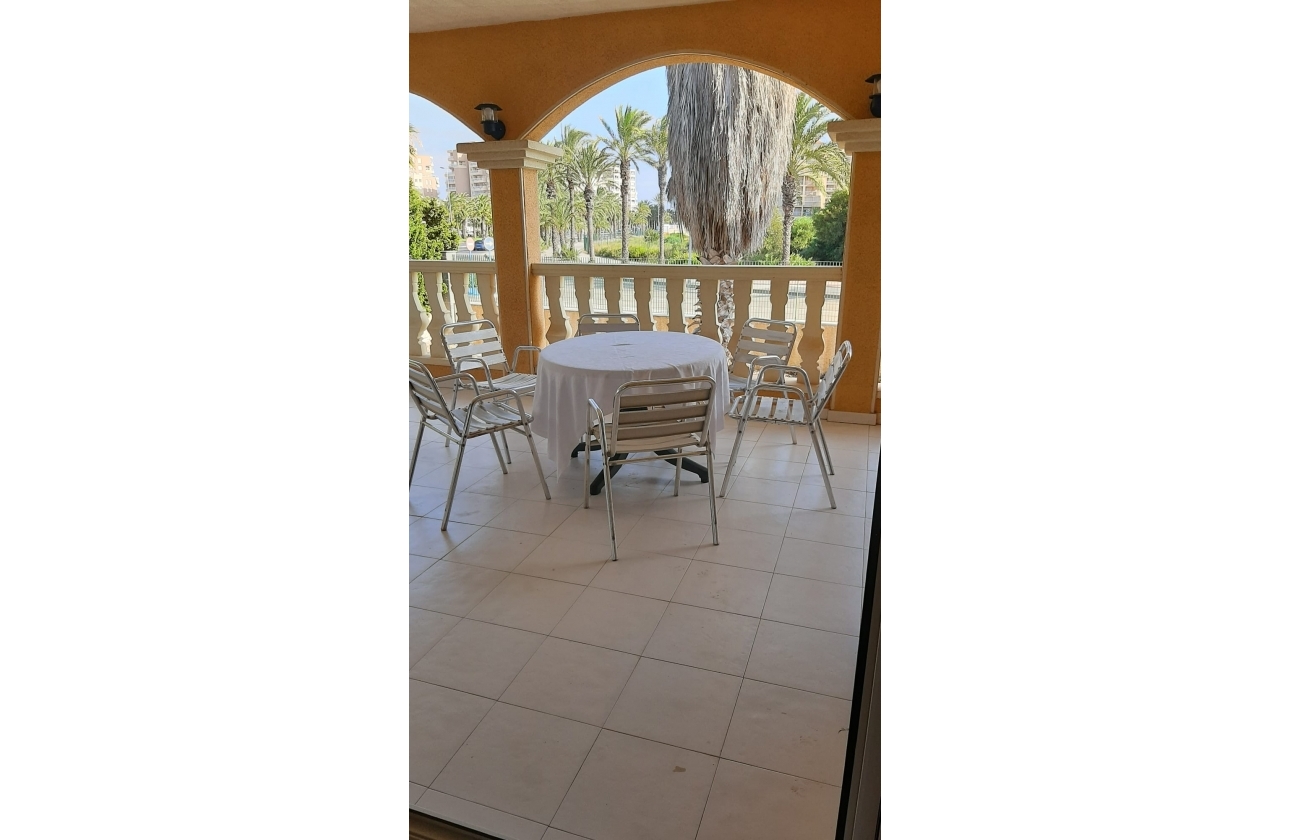 Rynek pierwotny - Szeregowiec - San Javier