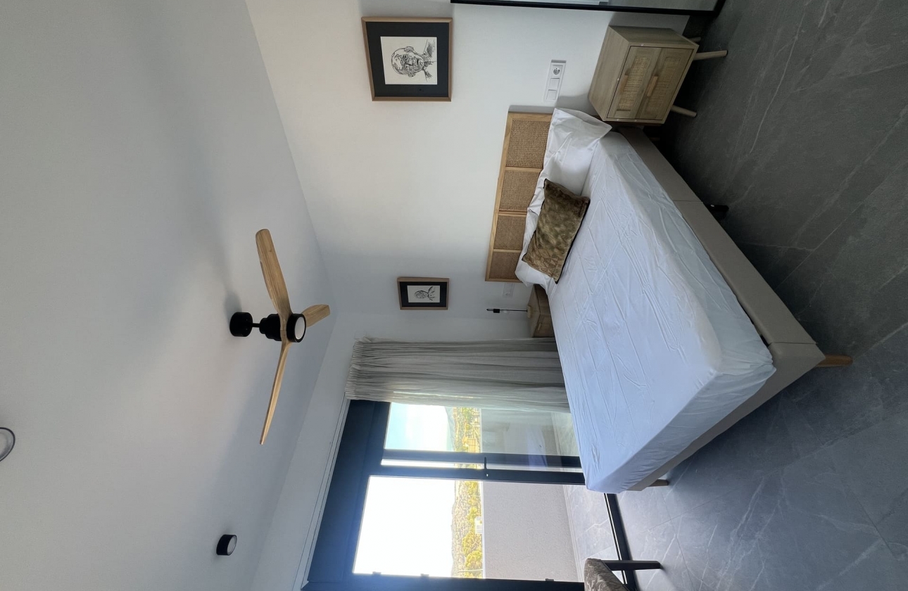 Obra nueva - Pareado - Polop