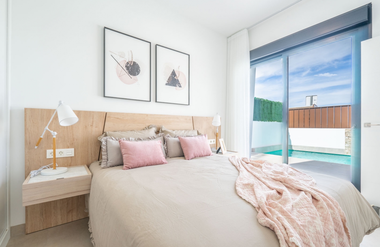 Obra nueva - Detached - Redován - Roldán