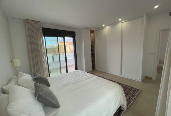 Rynek pierwotny - Szeregowiec - Pilar de la Horadada - San Pedro del Pinatar