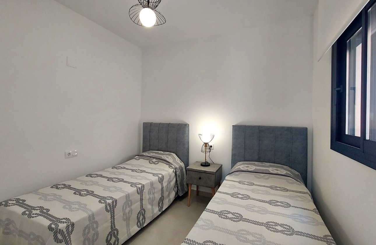 Rynek pierwotny - Apartament - San Miguel de Salinas