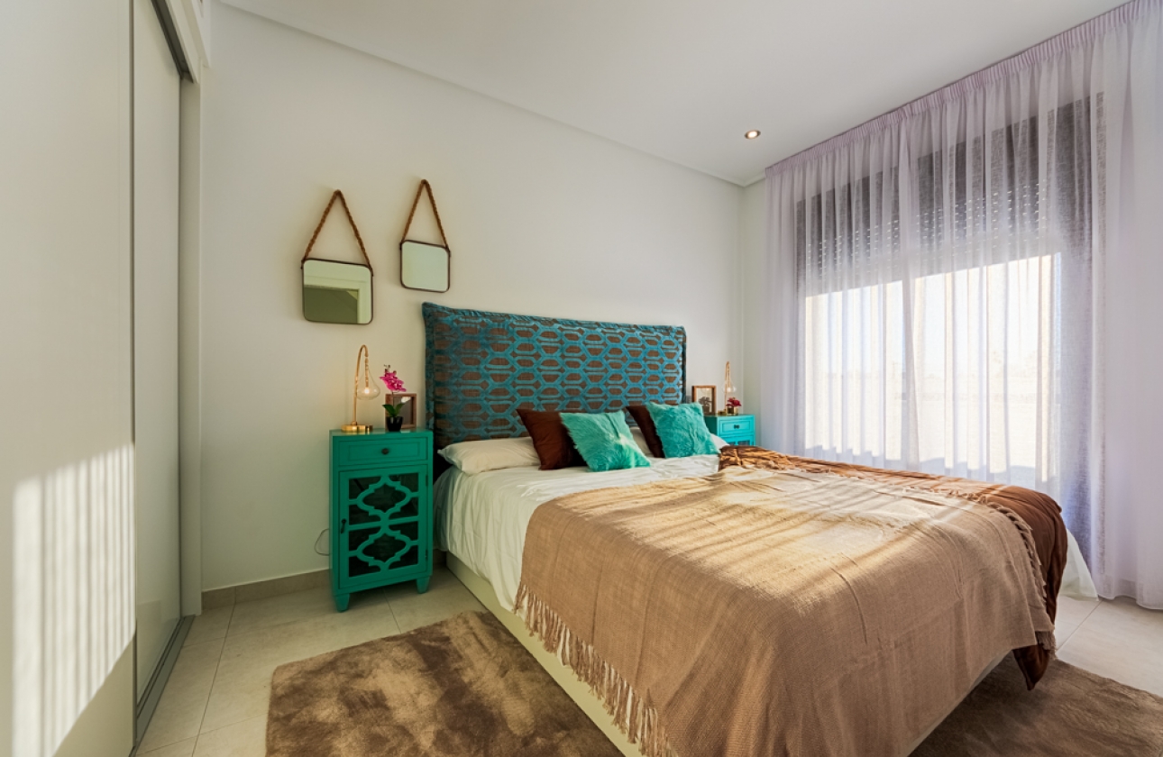 Obra nueva - Adosado - Pilar de la Horadada