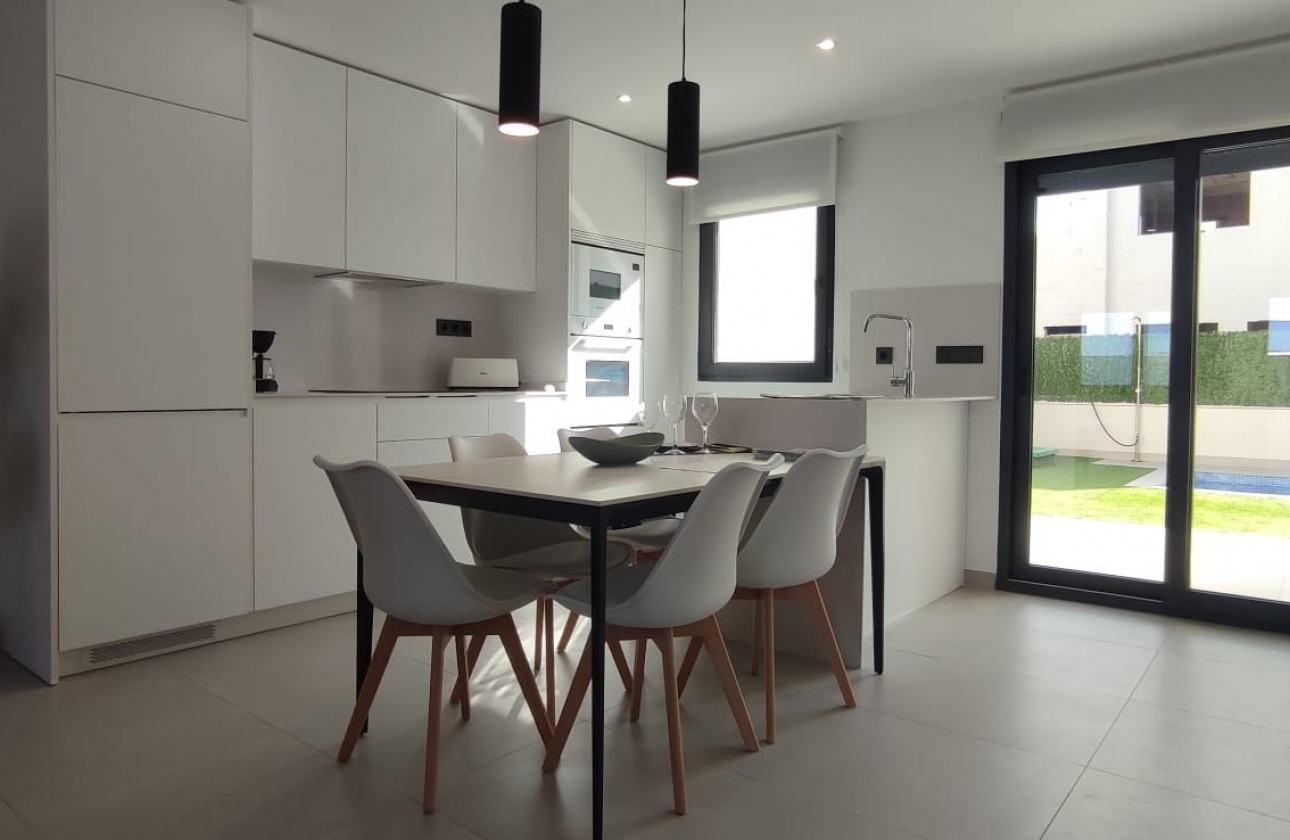 Rynek pierwotny - Detached - Guardamar del Segura - Los Belones