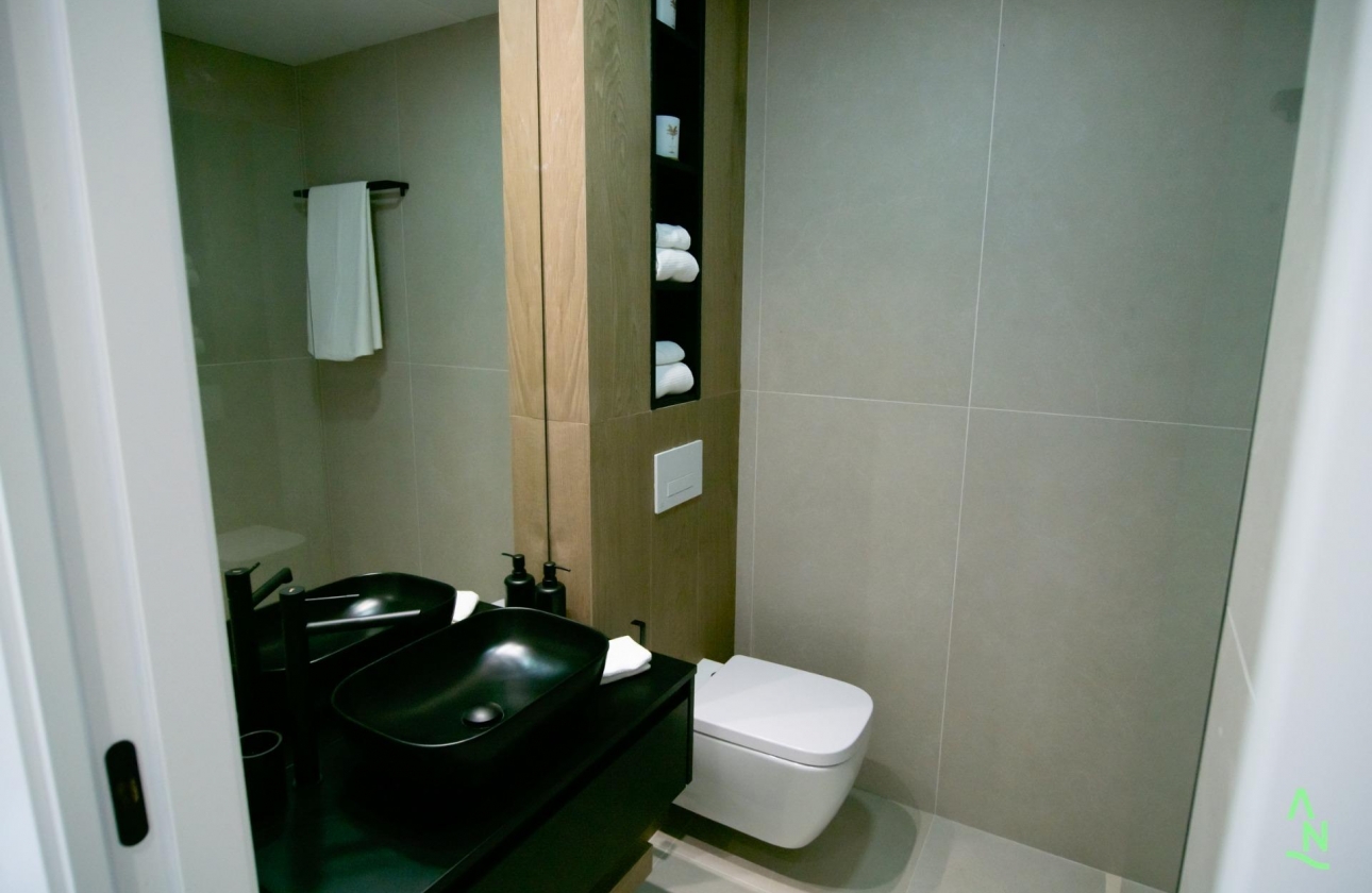 Obra nueva - Apartment - Los Guardianes