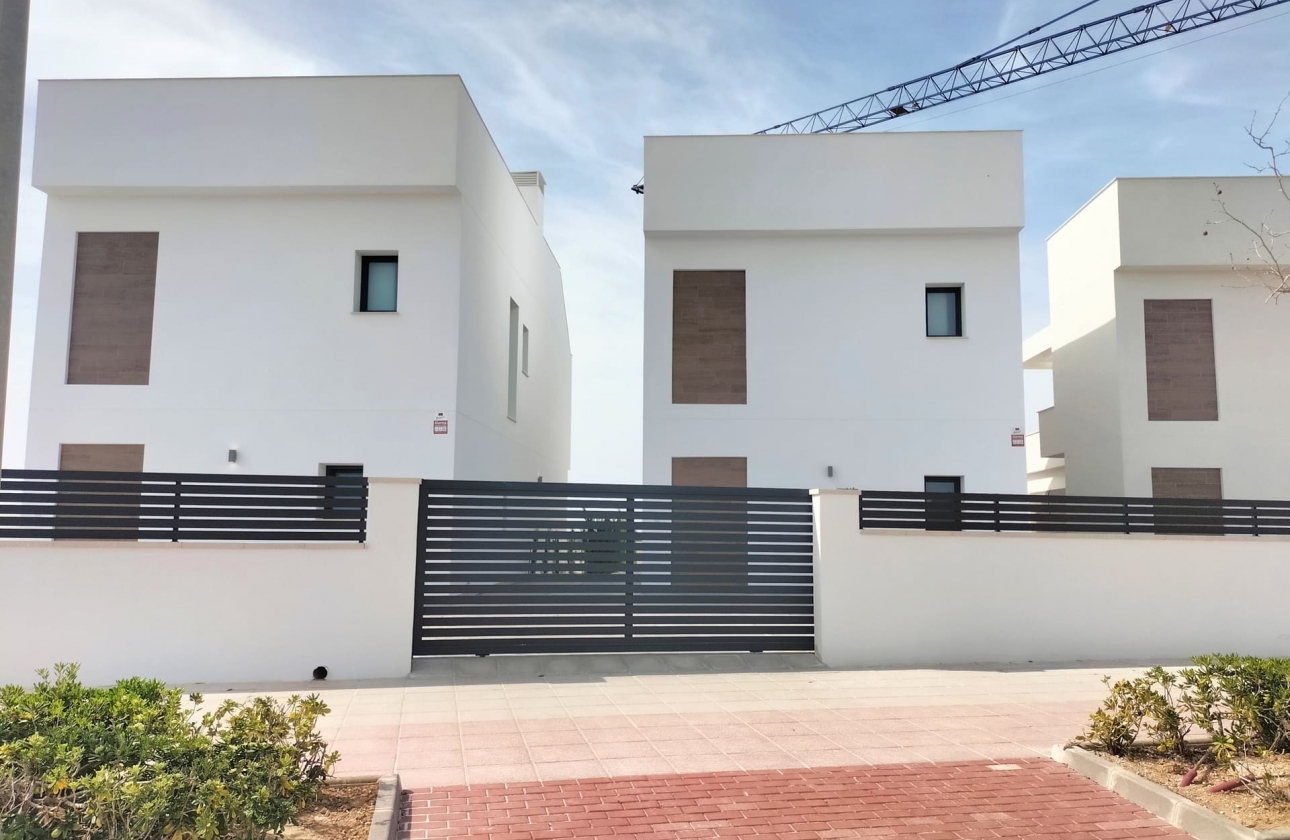 Obra nueva - Detached - Pilar de la Horadada