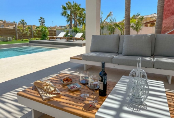 Rynek pierwotny - Villa - Cuevas Del Almanzora - Cuevas del Almanzora