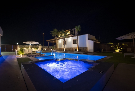 Rynek pierwotny - Villa - Jerónimo y Avileses